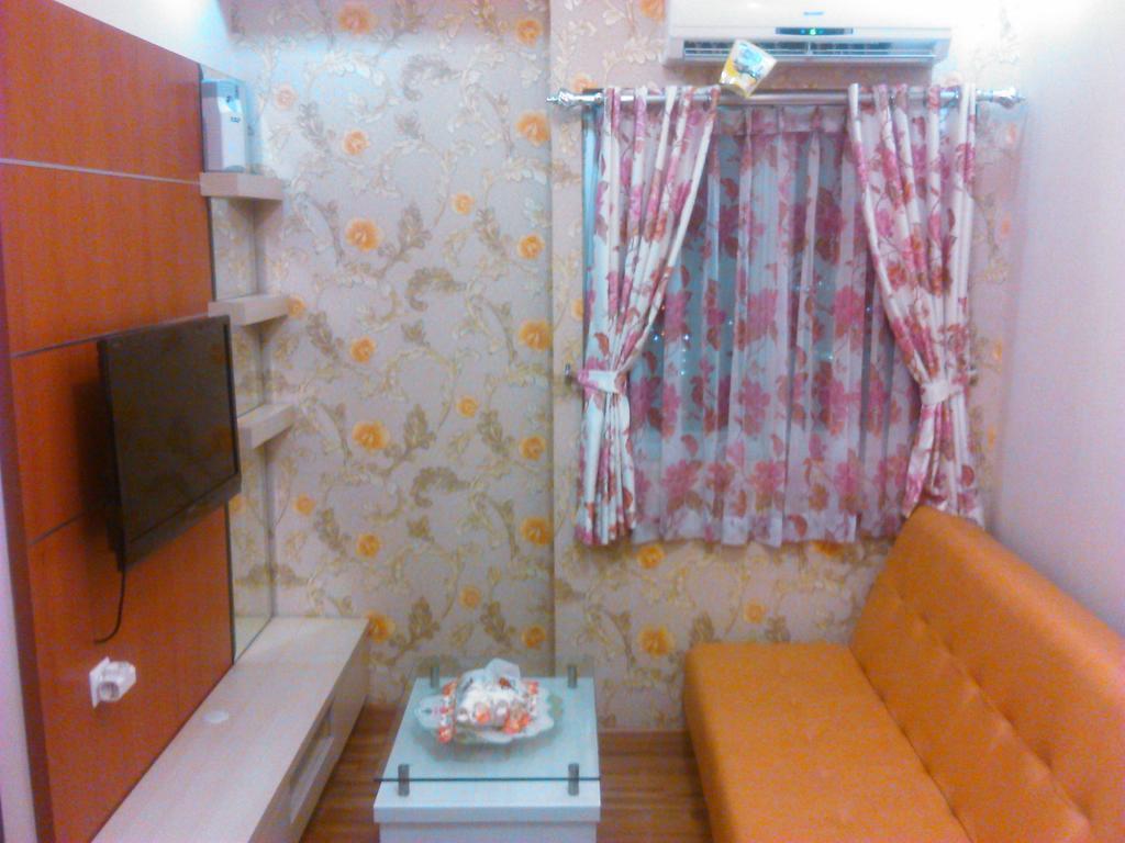 Apartment The Suites Metro By Yudis باندونج الغرفة الصورة
