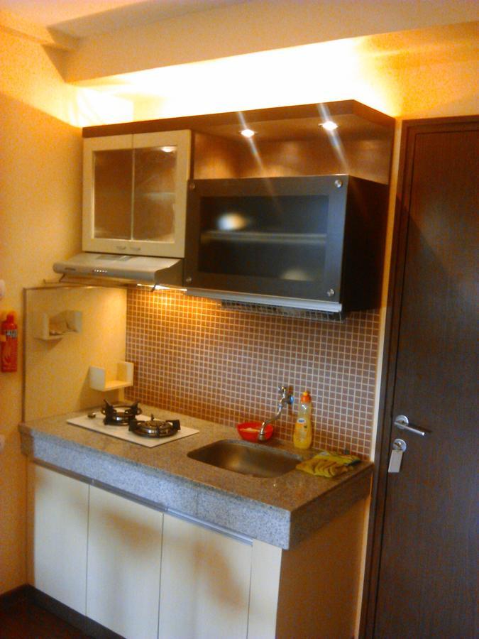 Apartment The Suites Metro By Yudis باندونج الغرفة الصورة